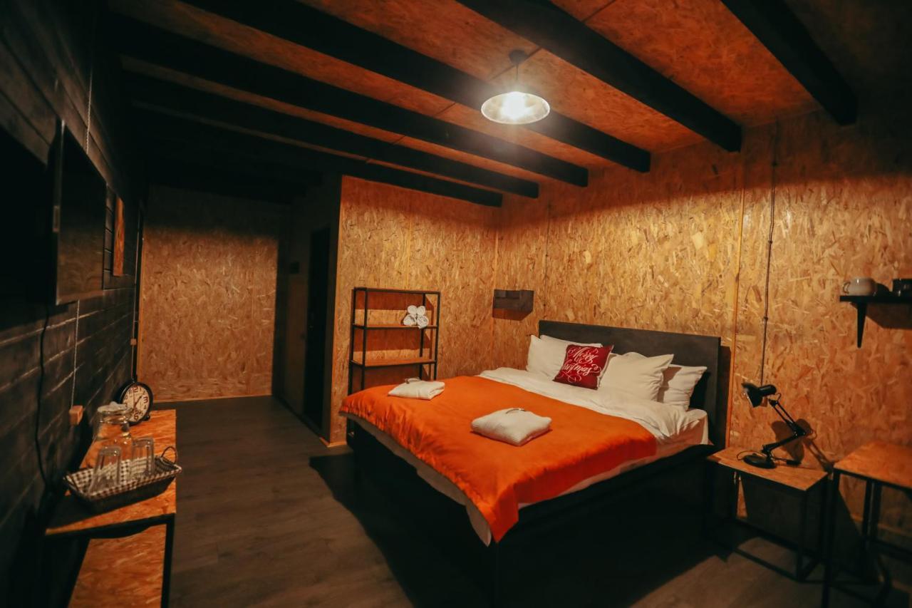 Wooden Hotel Kazbegi ภายนอก รูปภาพ